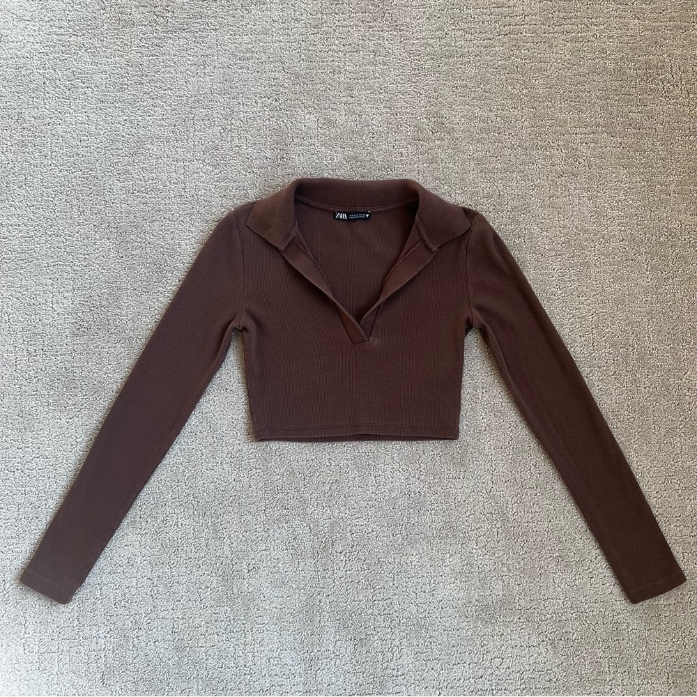 Zara Long Sleeved Ribbed Collared Crop Top
